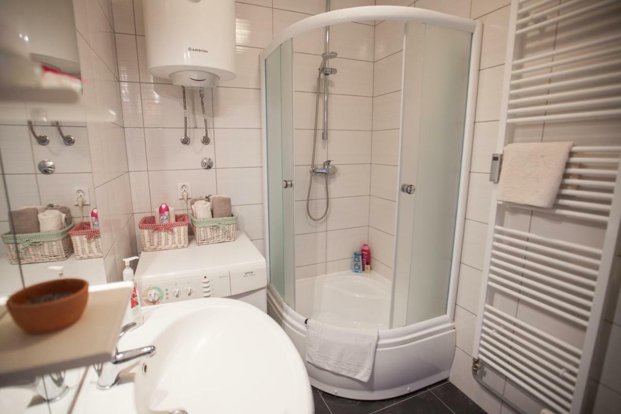 Riverview Apartment Osijek Exterior photo
