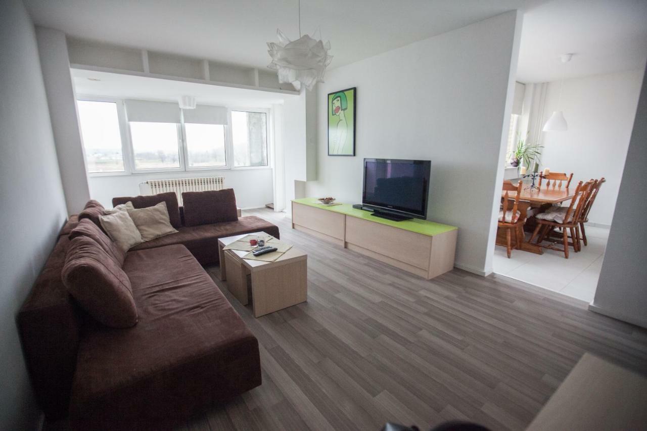 Riverview Apartment Osijek Exterior photo